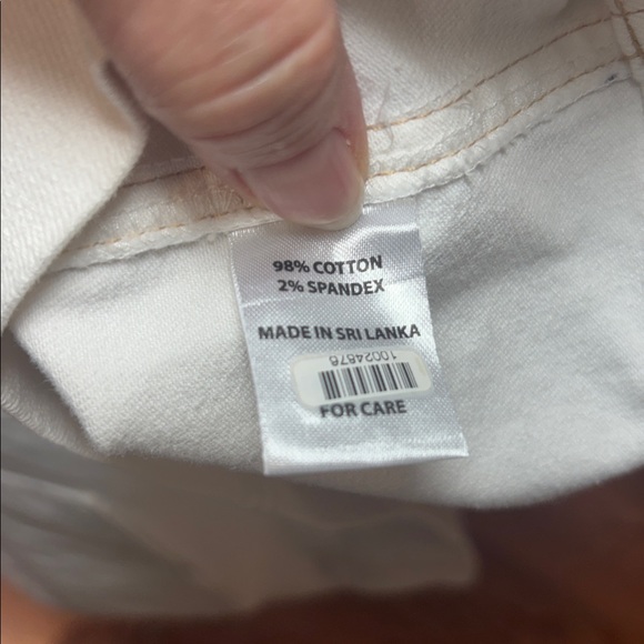 Spartina 449 Isla Denim Skirt in pearl white, Jean mini skirt, 8 - Picture 9 of 9